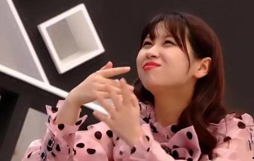 明星吃瓜聊天图片高清,高清图片揭秘幕后聊天瞬间